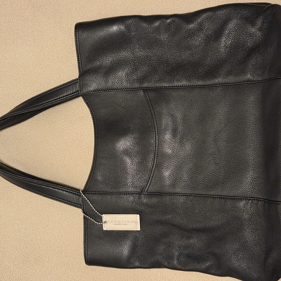 Black Leather Women's Tote Bag - Picture 2 of 4